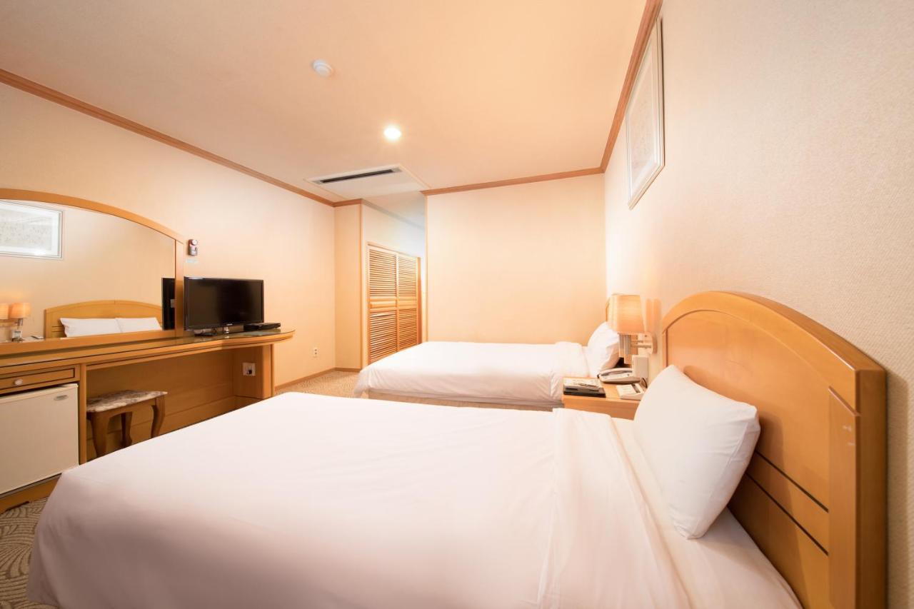 Jeju Hawaii Hotel Zewnętrze zdjęcie