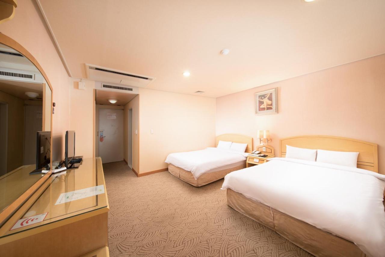 Jeju Hawaii Hotel Zewnętrze zdjęcie