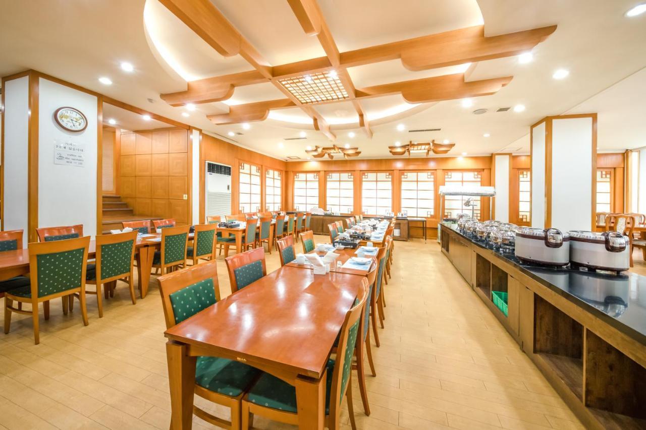 Jeju Hawaii Hotel Zewnętrze zdjęcie